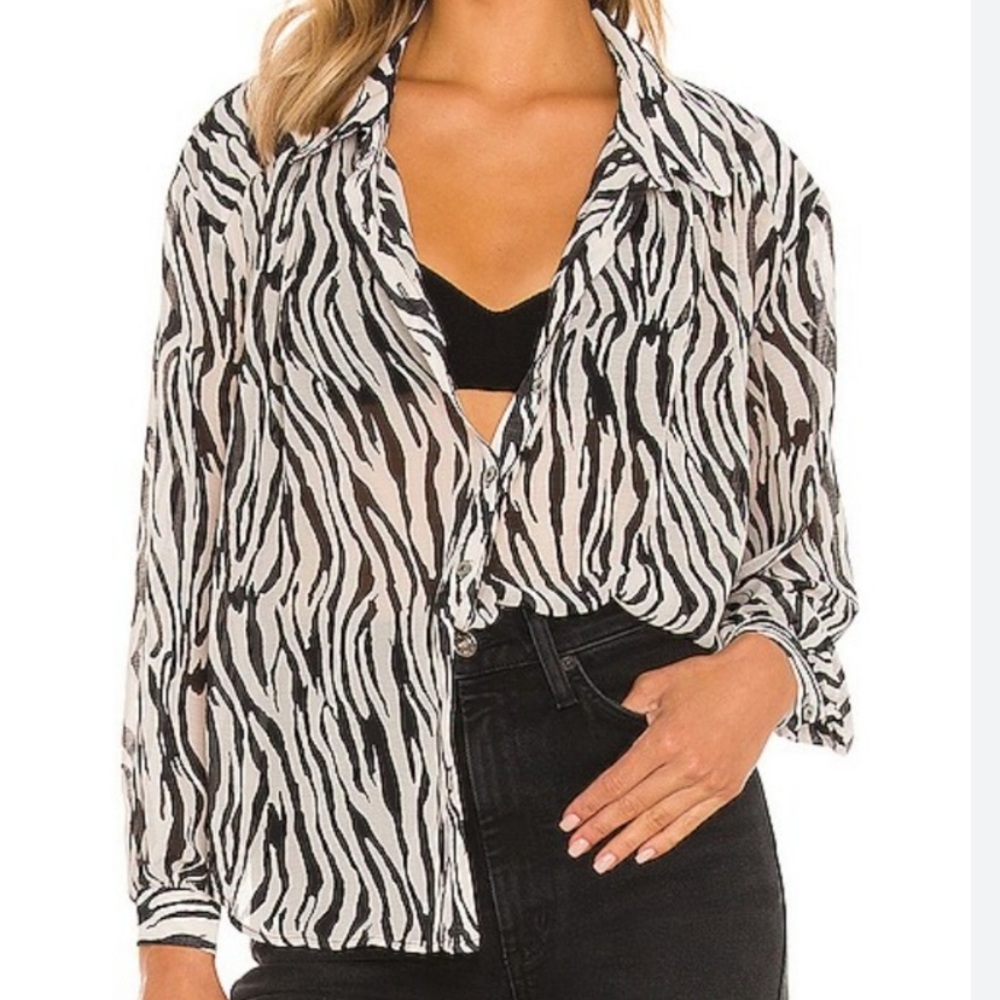 Anthropologie Cloth & Stone Zebra Print Long Sleeve Button Down Top